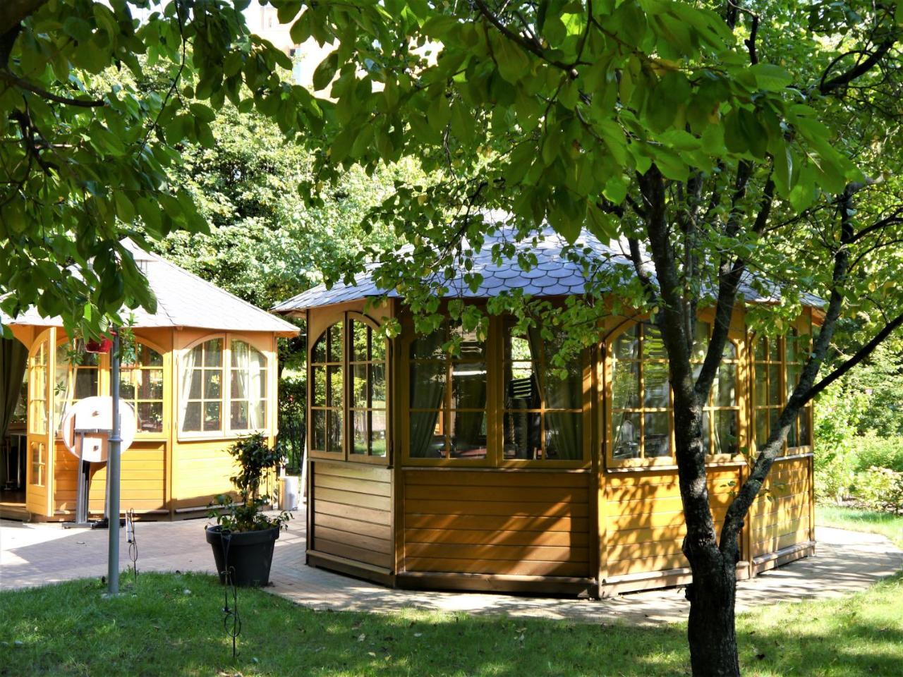Centrum Barnabitow Варшава Экстерьер фото